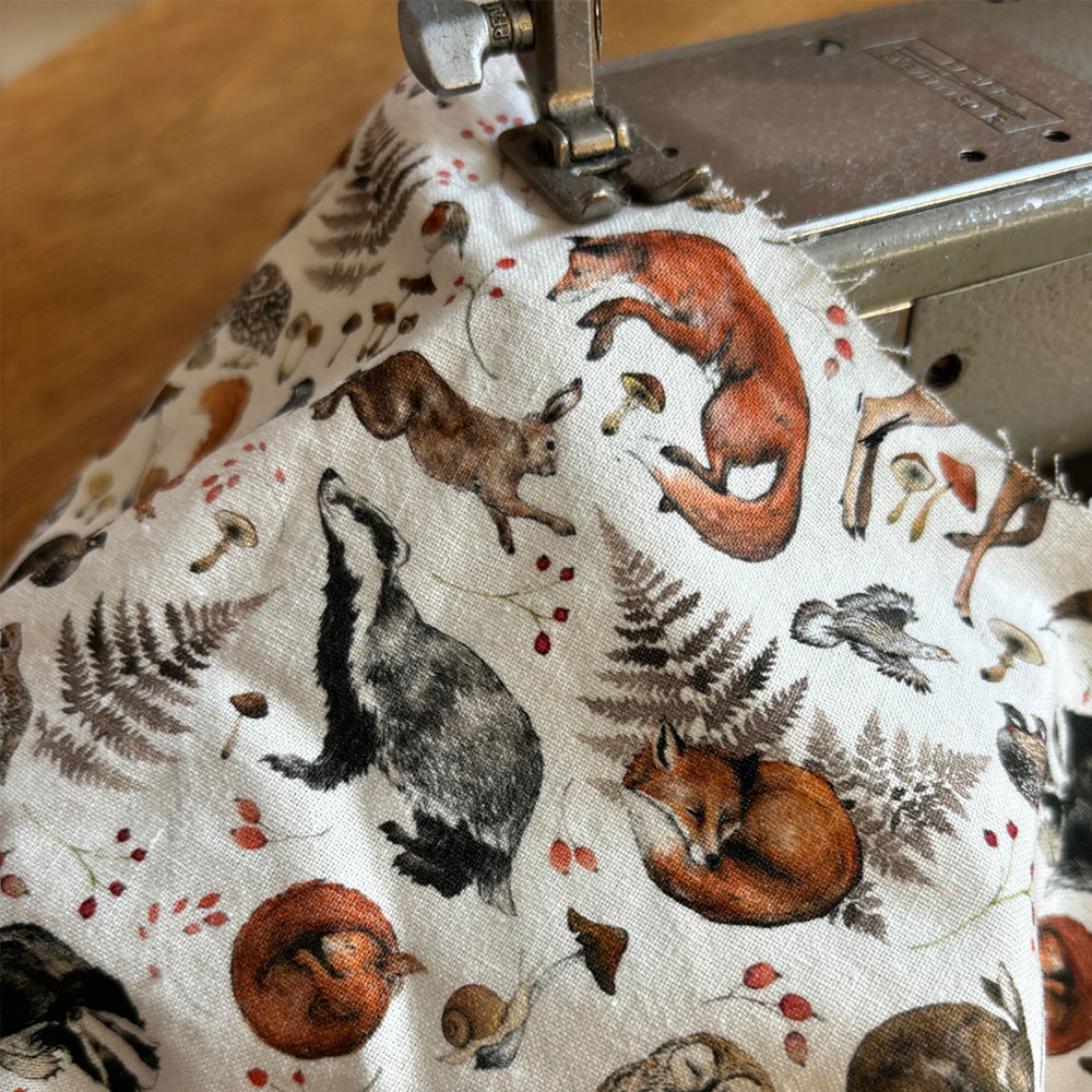 acufactum Baumwollstoff Wildtiere mit Fuchs und Dachs